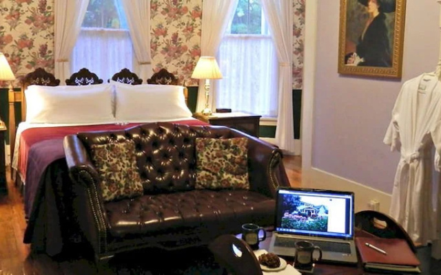 Americus Garden Inn Bed and Breakfast