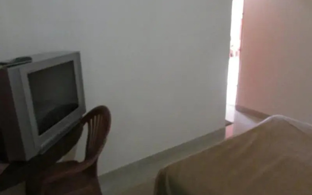 Hotel Sai Aradhana