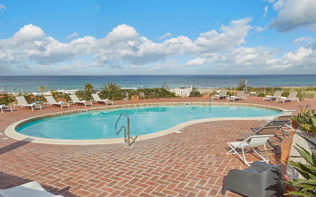 Riva Sea Apartments