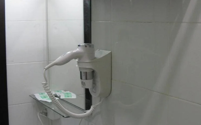 Razliv Zaliv Hostel & Hotel