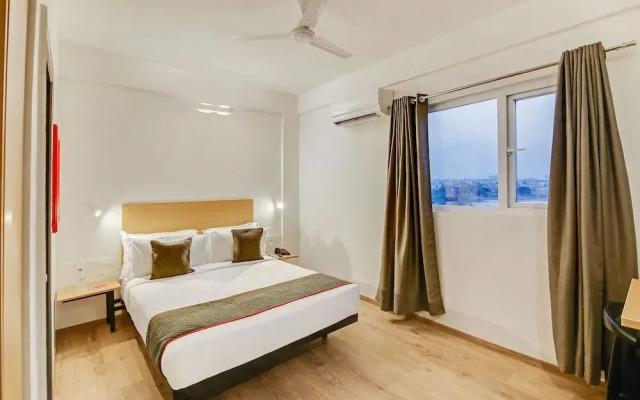 OYO Townhouse 88 Manyata Lake View