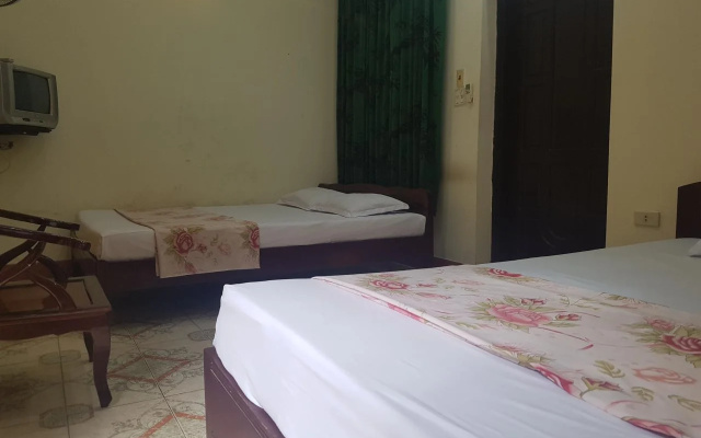 Queen Mini Hotel