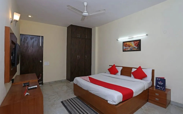 OYO Rooms Cyber Park II
