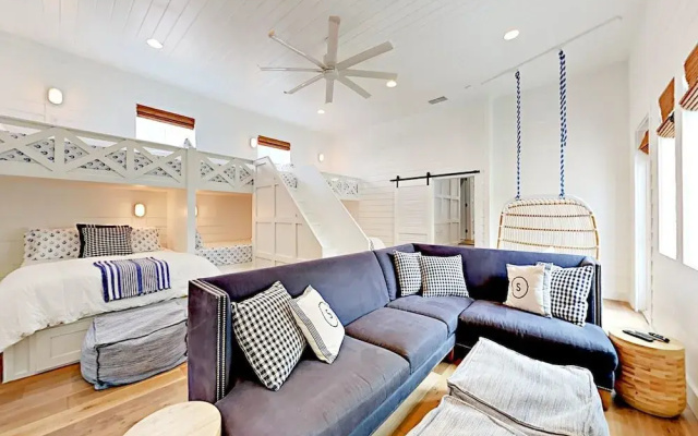141 Sunrise Home