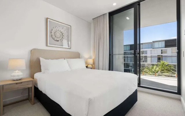 Trendy 1-bed Retreat in Fremantle With Rooftop