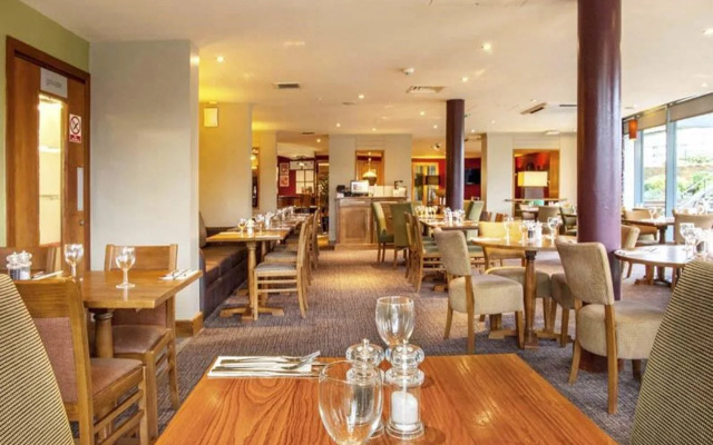 Premier Inn Nottingham Arena - London Road
