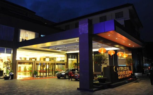 Golden Dragonball Hotel