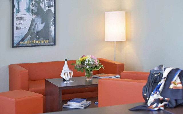 Hotel Central Regensburg Citycentre, Sure Hotel Collection