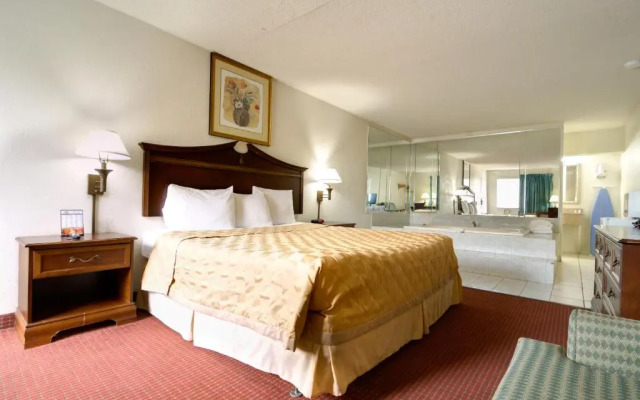 Key West Inn - Newport News