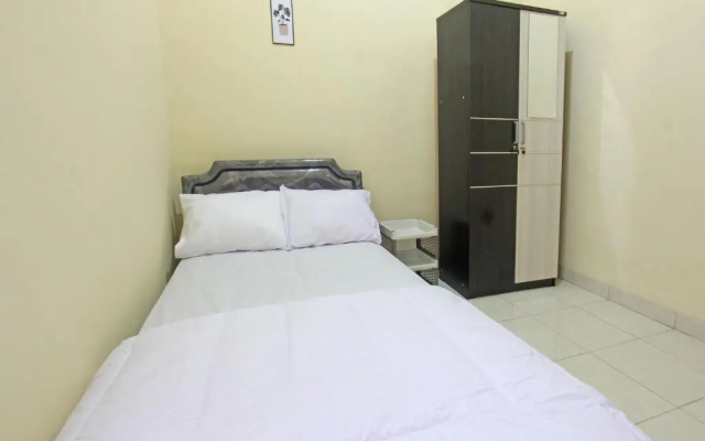 OYO 91777 Kemuning Guesthouse