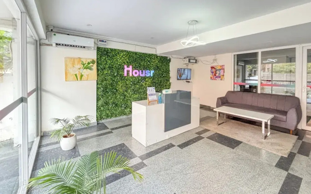 Housr 1 RK Sector 27 Gurgaon Golf Course