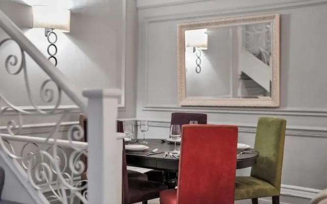 The Knightsbridge Residences
