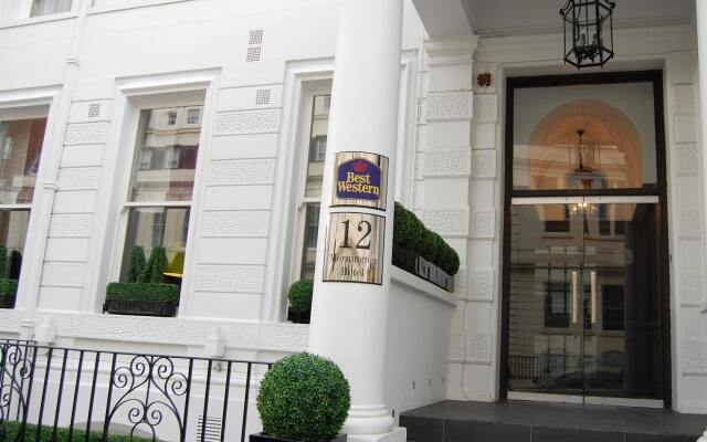 Best Western Mornington Hotel London Hyde Park вид на фасад