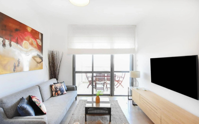 Bright 2BR in Shenkin by HolyGuest