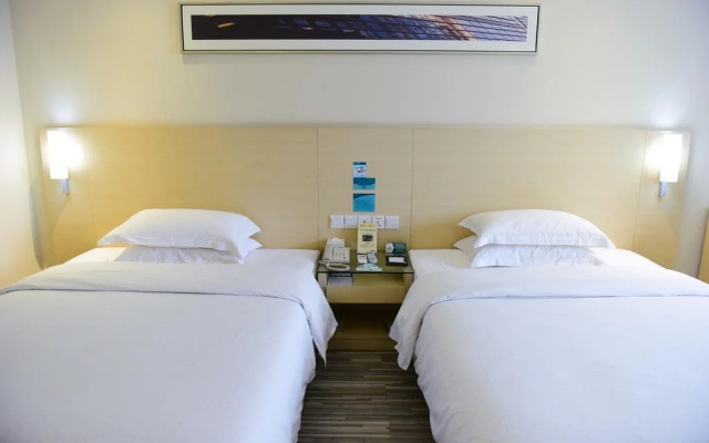 City Comfort Inn Qinzhou Wal-mart