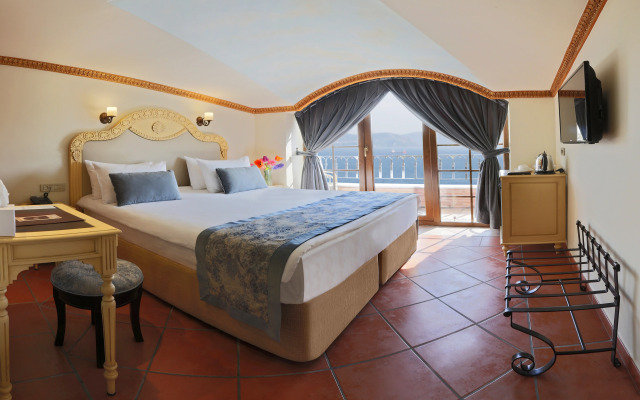 Sultanahmet Palace Hotel