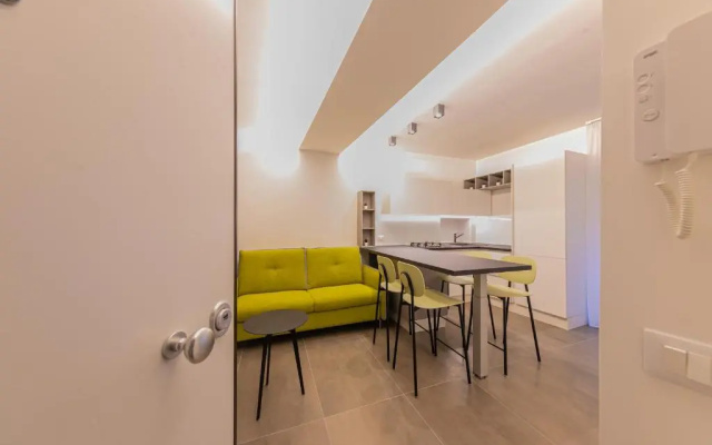 En..Suite (Adults Only)