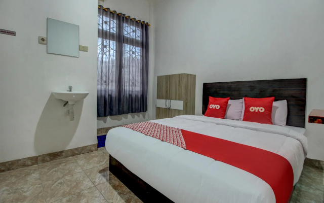 OYO 90224 Palembang Residence