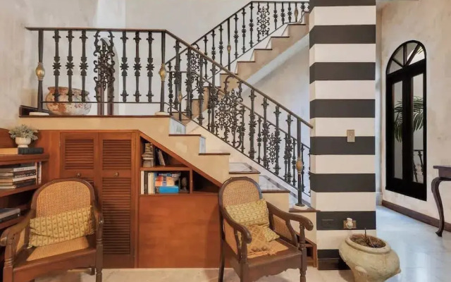 Casa Lucienne - Adults Only