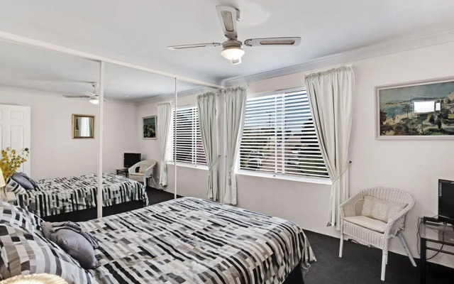 Laman Lodge, Unit 6, 15 Laman Street,