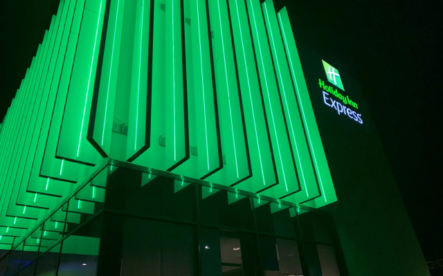 Holiday Inn Express Aarburg - Oftringen by IHG