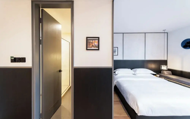 CommonHotel