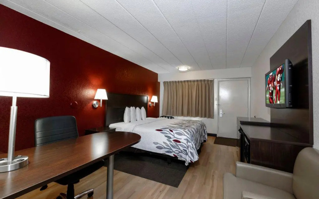 Red Roof Inn Cleveland - Medina