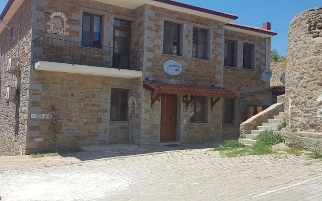 Yakamoz Otel