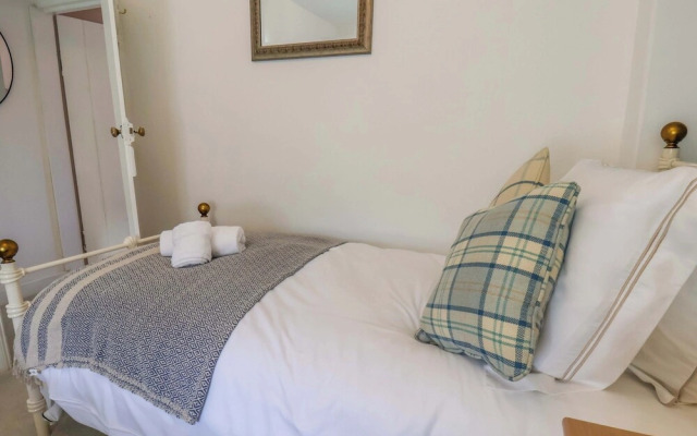 1 Rosedale Abbey