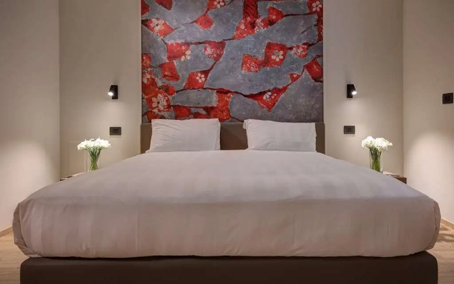 Hotel The Cube