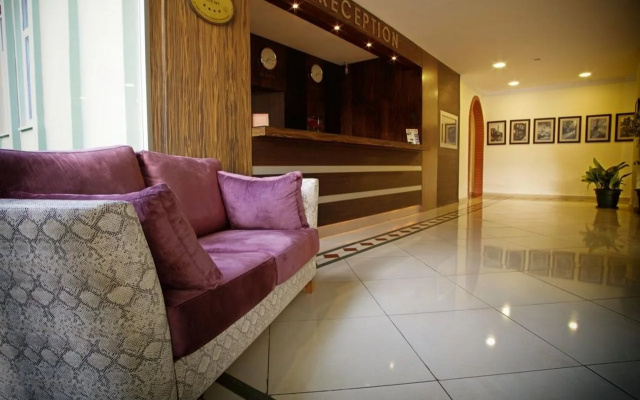 Parador Sky Hotel