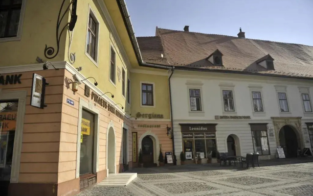 Отель Casa Weidner Sibiu