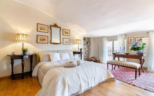 Casa Luca in Lucca with 2 bedrooms and 2 bathrooms
