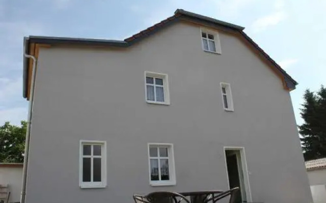 Villa Greta und Ferienhaus in der
