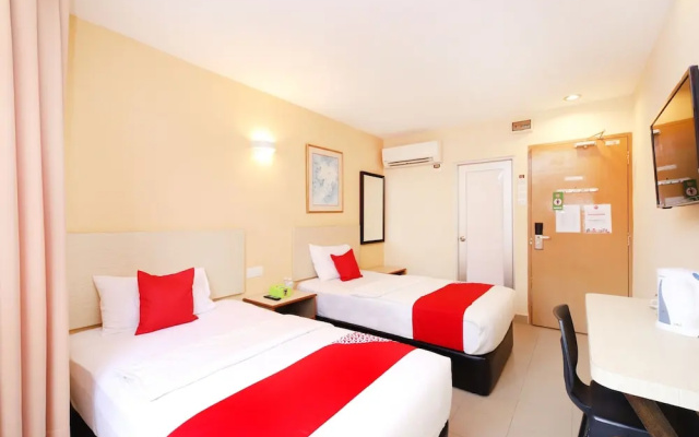 Seven Days Hotel