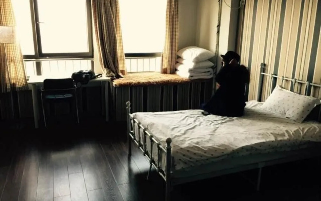 Hebino Hotel (Wuhan Jiyu Bridge Wanda Plaza)