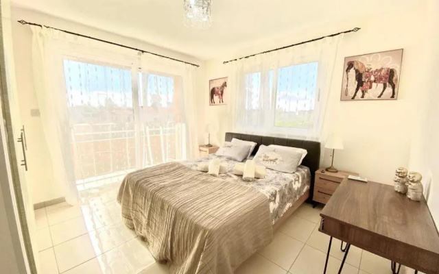 Nissi 3 View Holiday 2 Bedroom Apartment