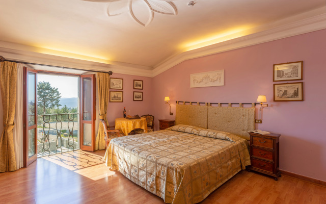 Hotel Casafrassi Wine Resort