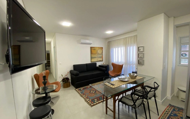 150m Da Praia De Jurere   Excelente Apartamento