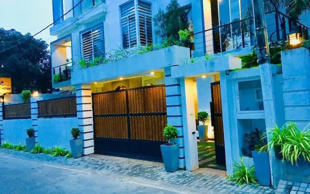 8PlusMotels