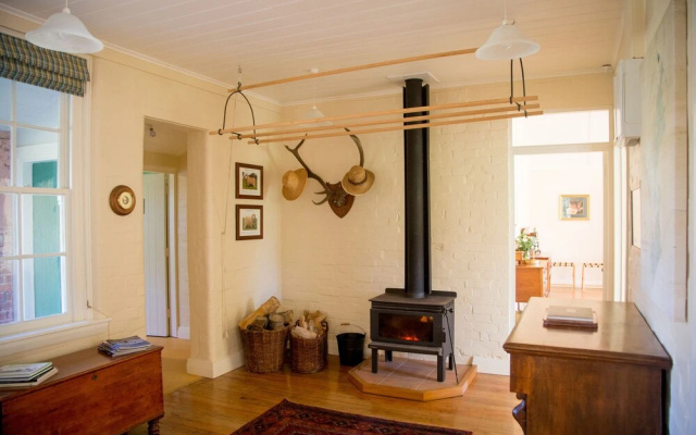 Coldstream Estate - The Whare