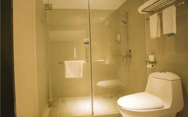 City Comfort Inn Zhanjiang South Railway Station