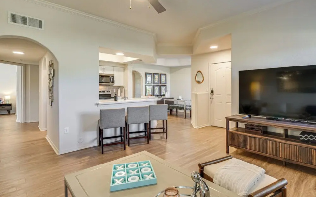 Patio + Community Perks: Stylish Scottsdale Escape