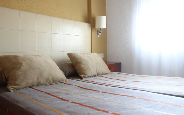 Hotel AR Roca Esmeralda & Spa