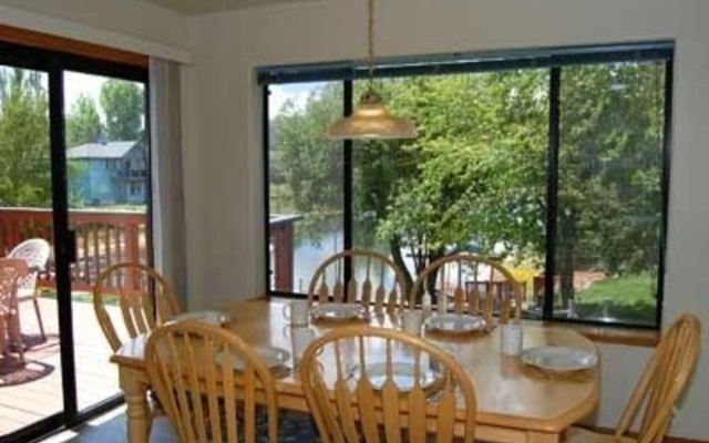 464 Capri Drive by RedAwning