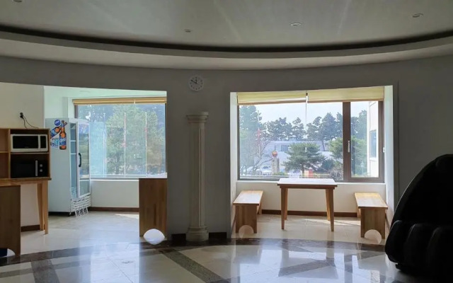 Gyeongpo Beach Hotel