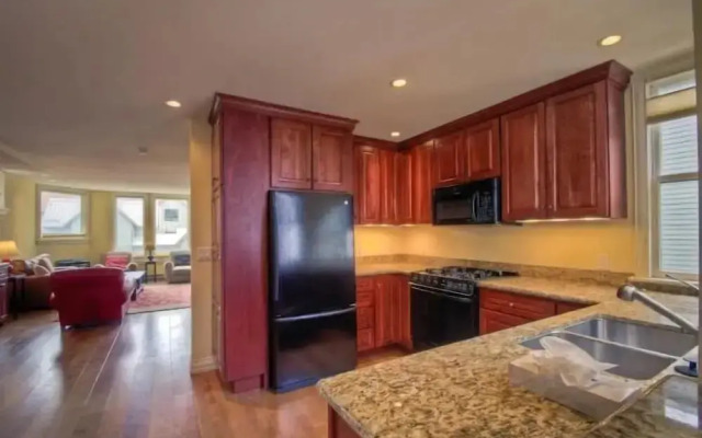 Coronet Creek Retreat