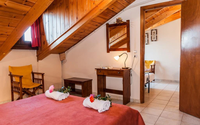 Kavos Psarou Villas