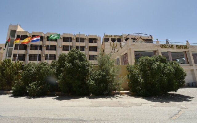Отель Oscar Hotel Petra Иордания, Вади-Муса - отзывы, цены и фото номеров - забронировать отель Oscar Hotel Petra онлайн вид на фасад