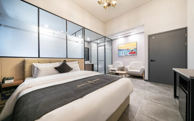 Pyeongtaek Hermes Hotel